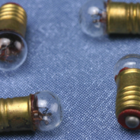 12v Screw Base Bulbs/4  -  PPJ Miniatures